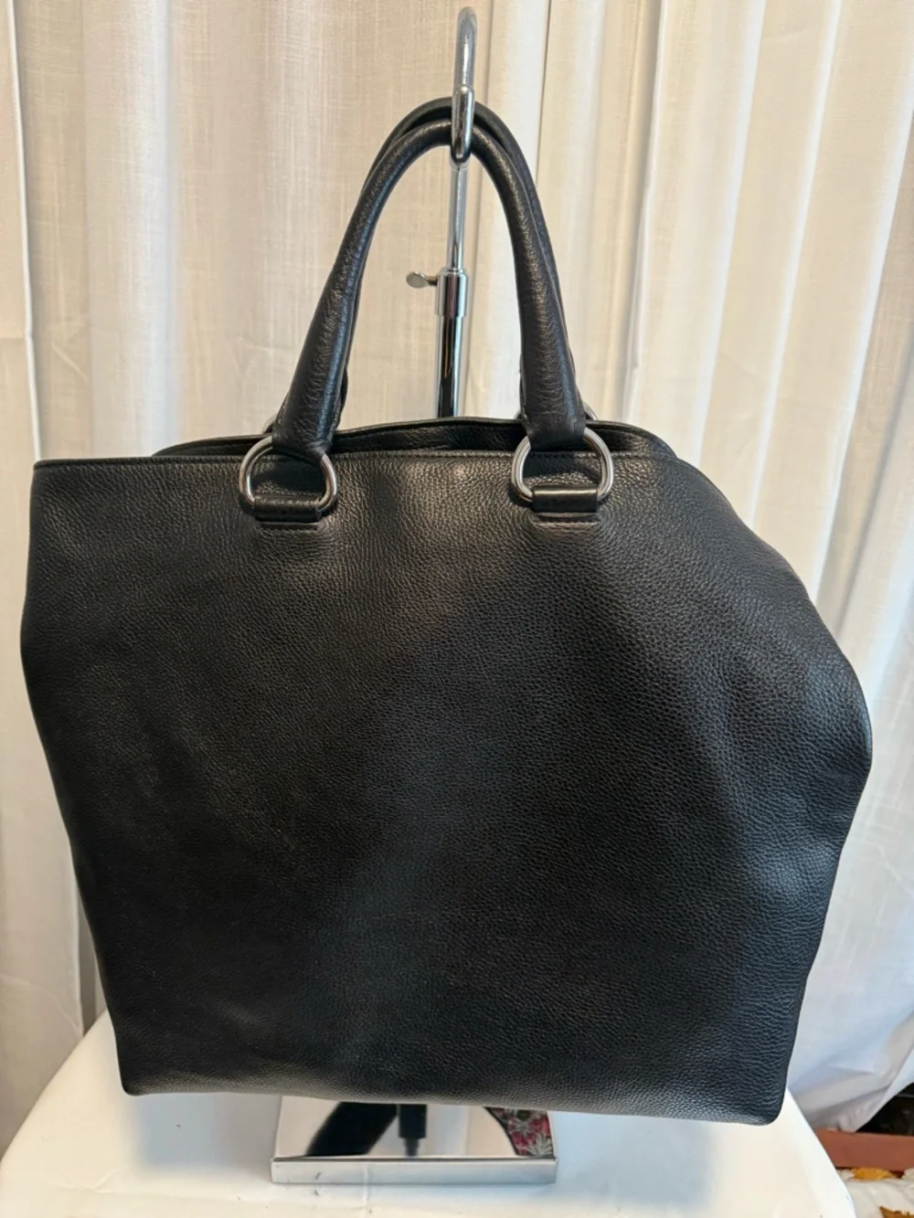 Prada Vittelo‎ Danio convertible tote. Authentic.